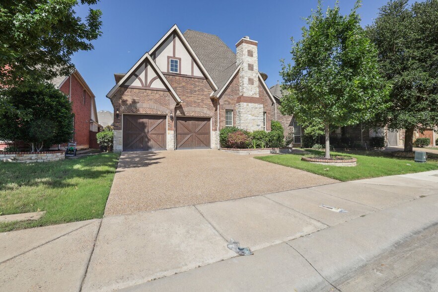 Primary Photo - 216 Florence Dr