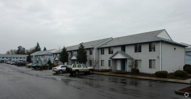 Primary Photo - Centennial Park Apartments