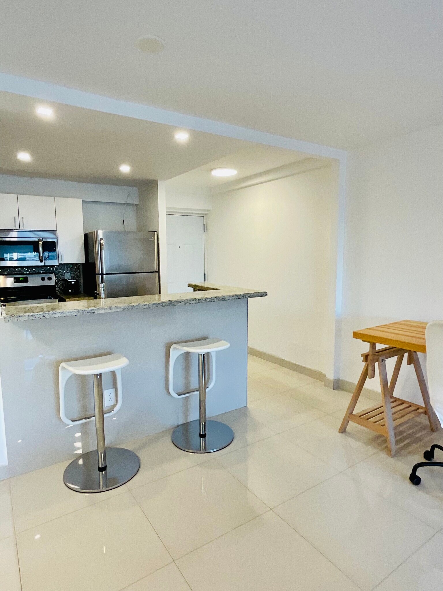 Building Photo - 3545 NE 167th St