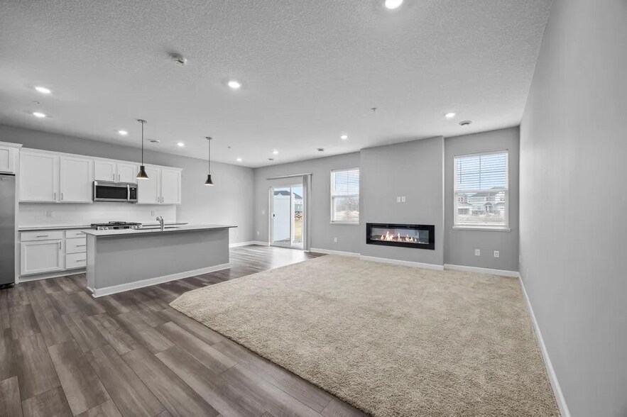 Building Photo - 20065 62nd Pl