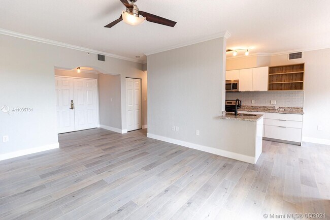 Building Photo - 9021 SW 94th St