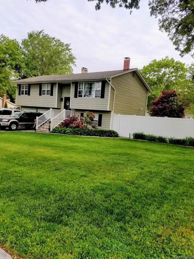 Building Photo - 367 Wildwood Rd
