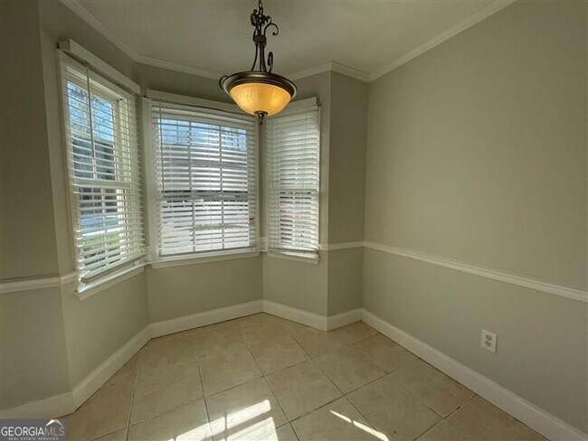 Building Photo - 2930 Governors Ct