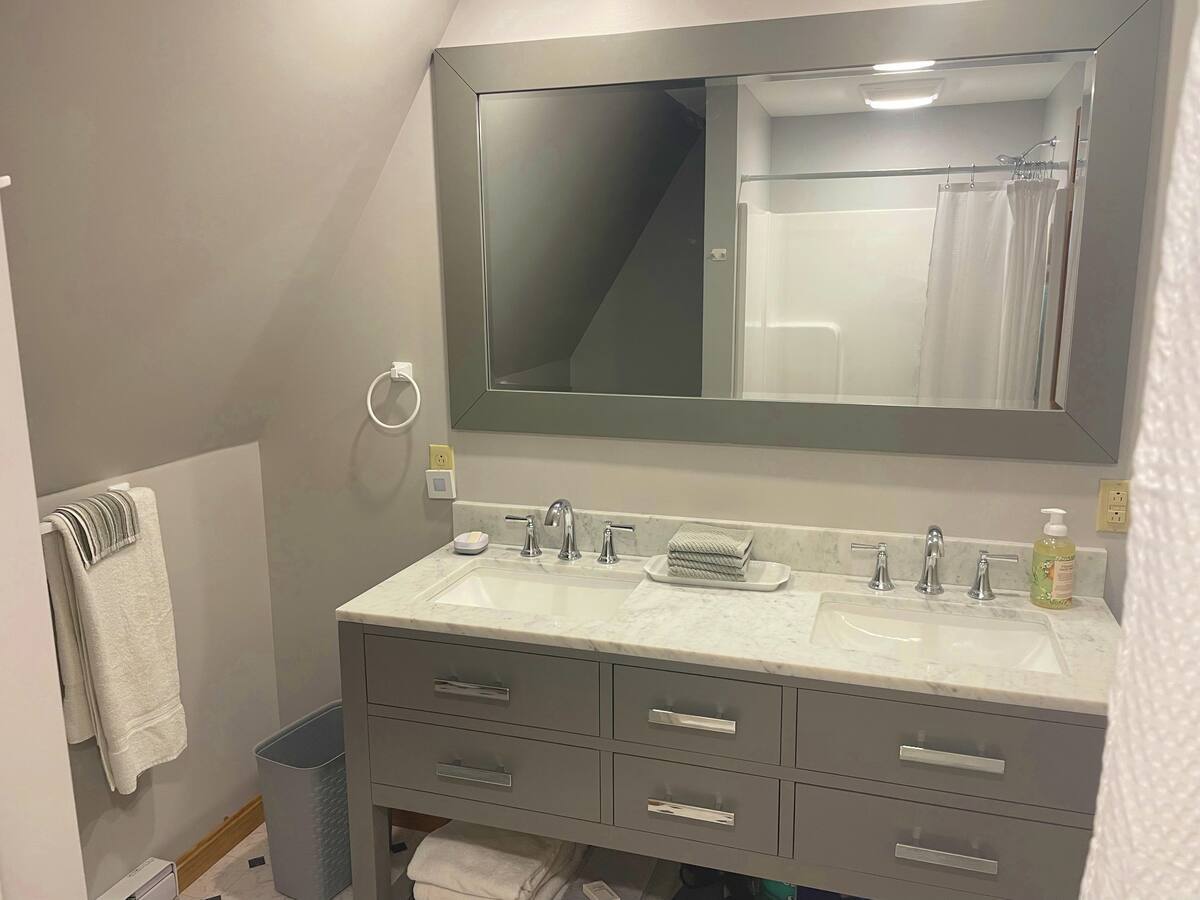 Building Photo - 61 Cumberland St