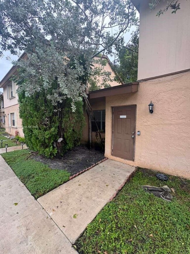 Building Photo - 7025 W Sunrise Blvd