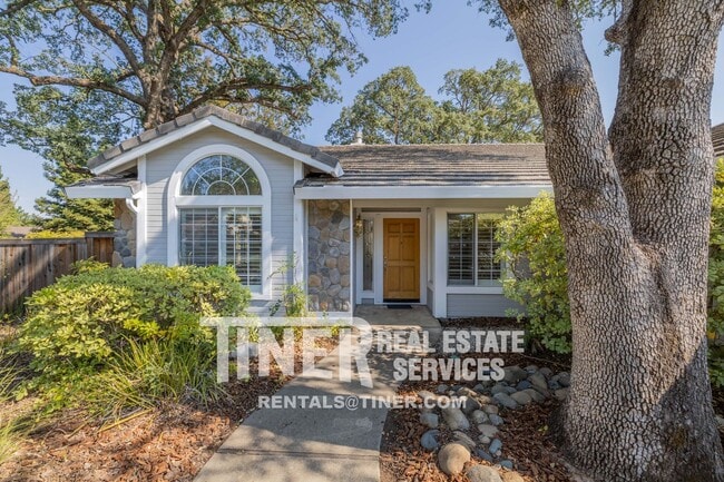 Building Photo - 180 Briggs Ranch Dr
