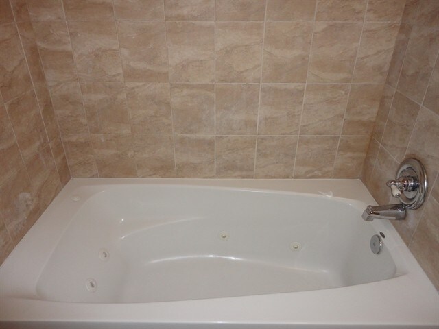 Building Photo - 13503 Ironton Dr