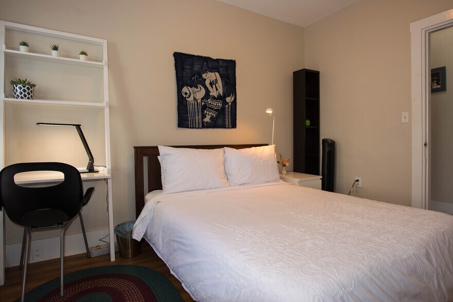 Building Photo - 1 Torpie St