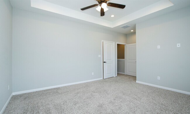 Building Photo - 14010 Longstreet Rd