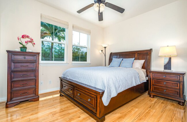 Building Photo - Beautiful Fully Furnished, 2 Bed, 2.5 Bath Kai Ani Village Townhome with Saltwater Pool