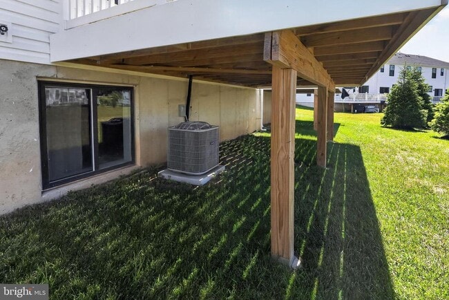 Building Photo - 8005 Milltown Cir