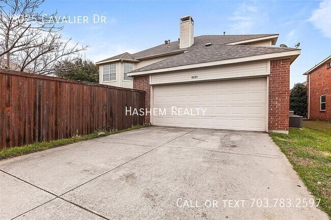 Building Photo - 8025 Cavalier Dr