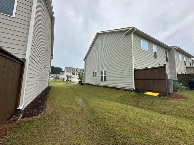Building Photo - 2560 Quarterdeck Dr
