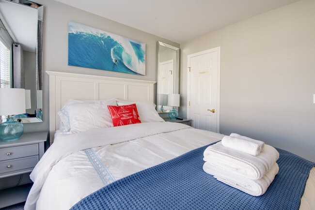 Bedroom Three - 6512 Ocean Ave S