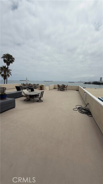 Building Photo - 1174 E Ocean Blvd