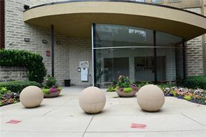 Building Photo - 400 17th St NW