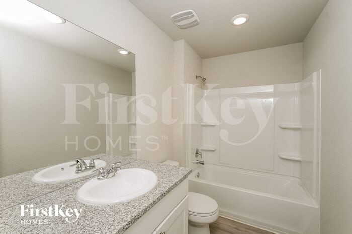 Building Photo - 755 Ambush Ridge