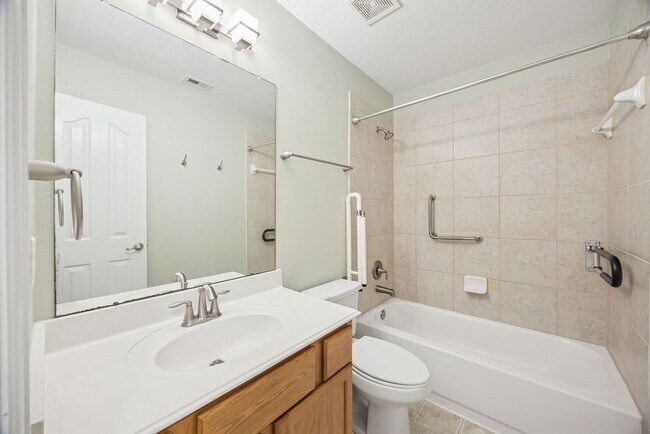 Building Photo - 24710 Hikers Bend Dr