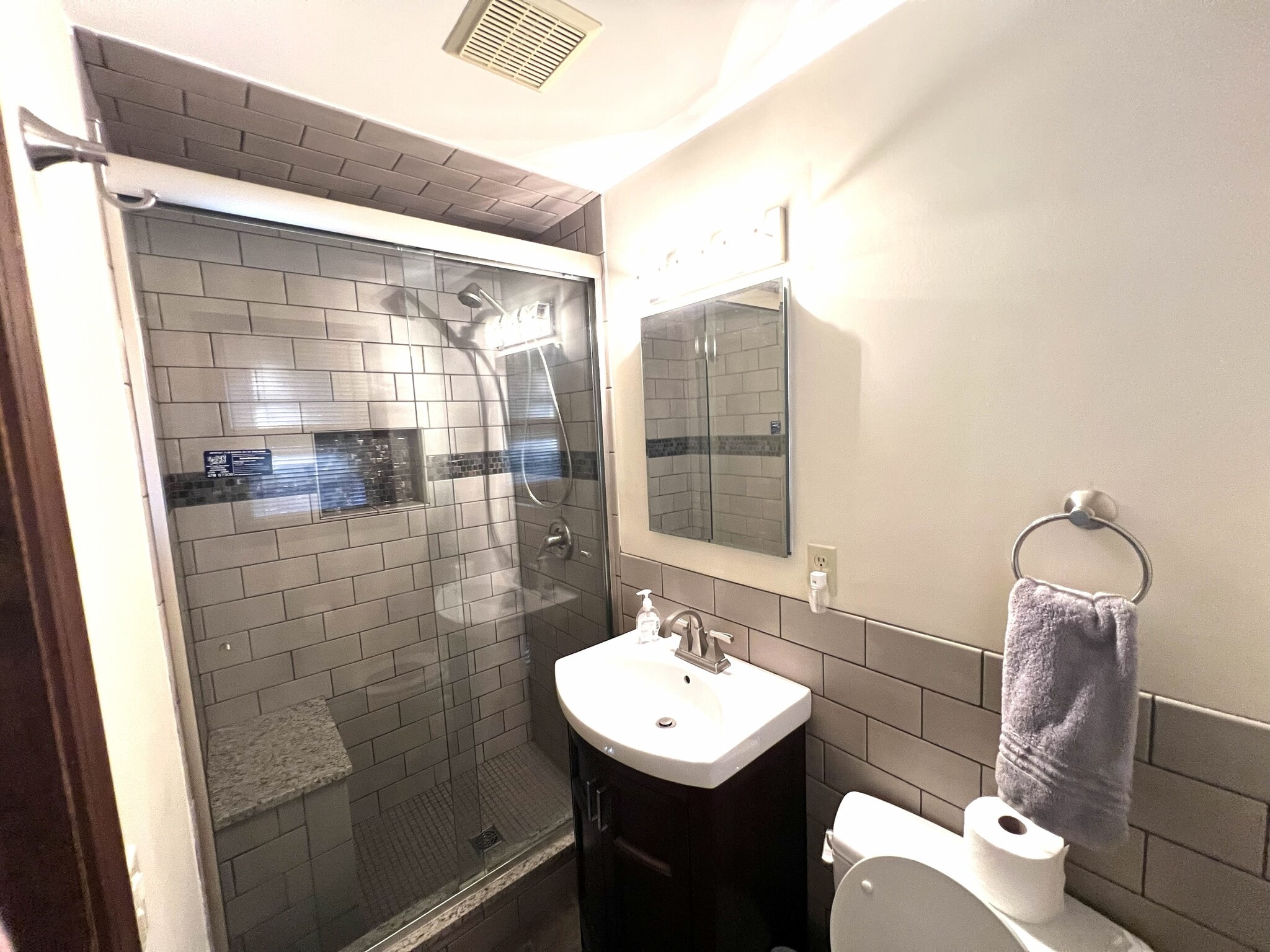 Master Bath - 215 Macktown Rd