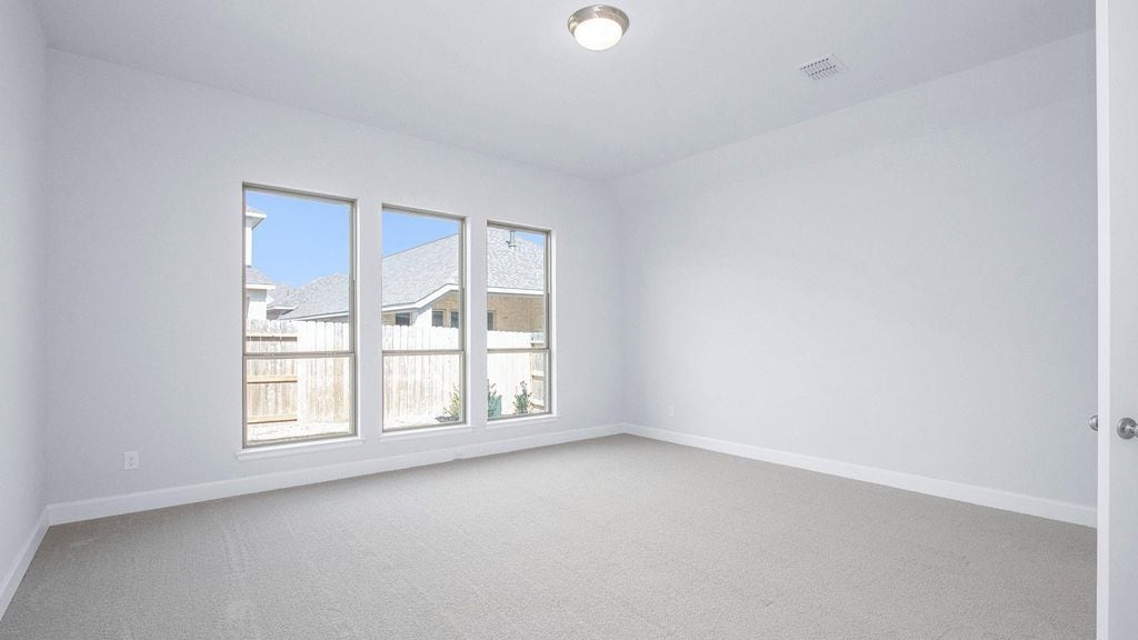 Building Photo - 42624 Mystery Ln