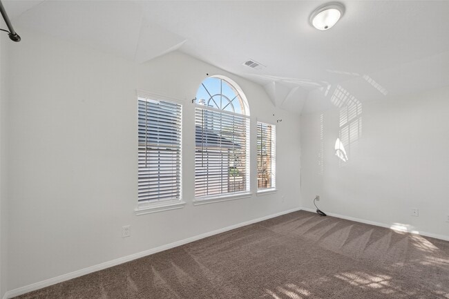 Building Photo - 3522 Brookwood Dr