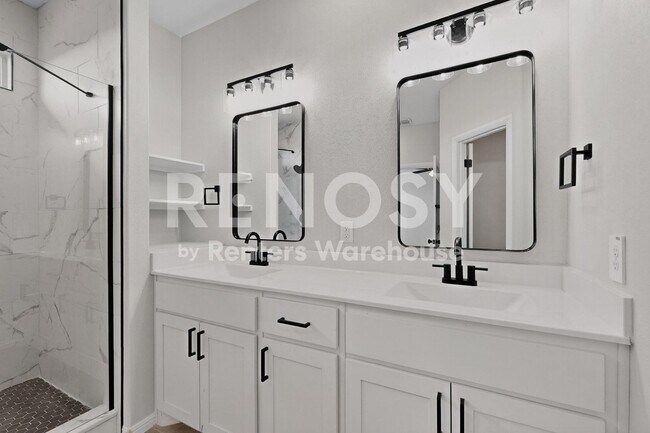 Building Photo - 8517 Centerboard Ln