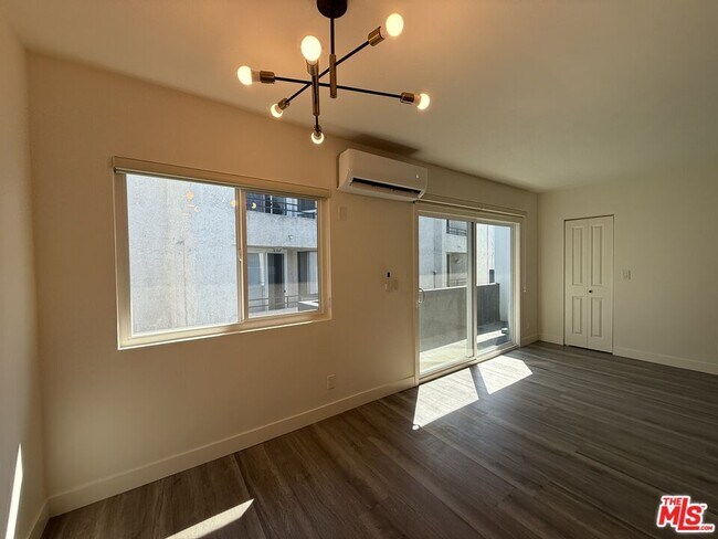 Building Photo - 3707 S Canfield Ave