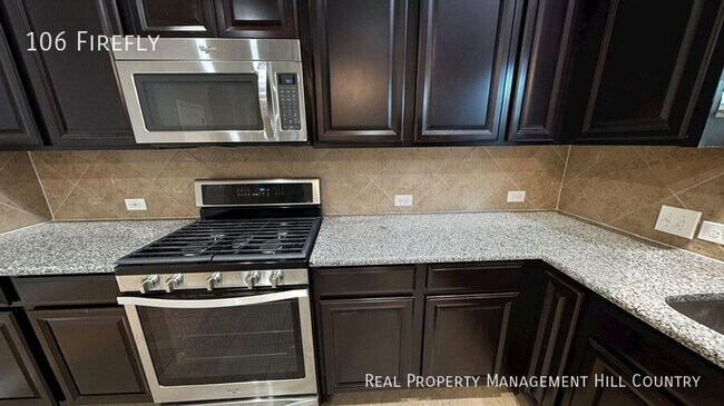 Building Photo - 106 Firefly-