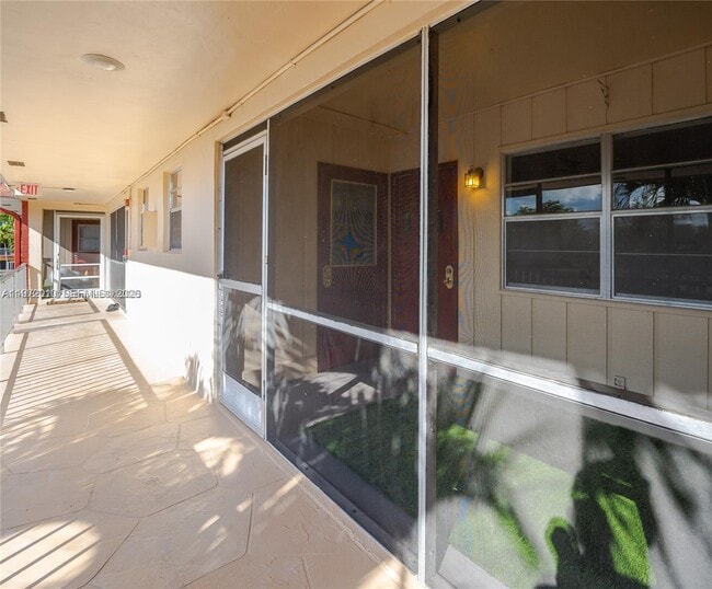 Building Photo - 2041 NW 81st Ave