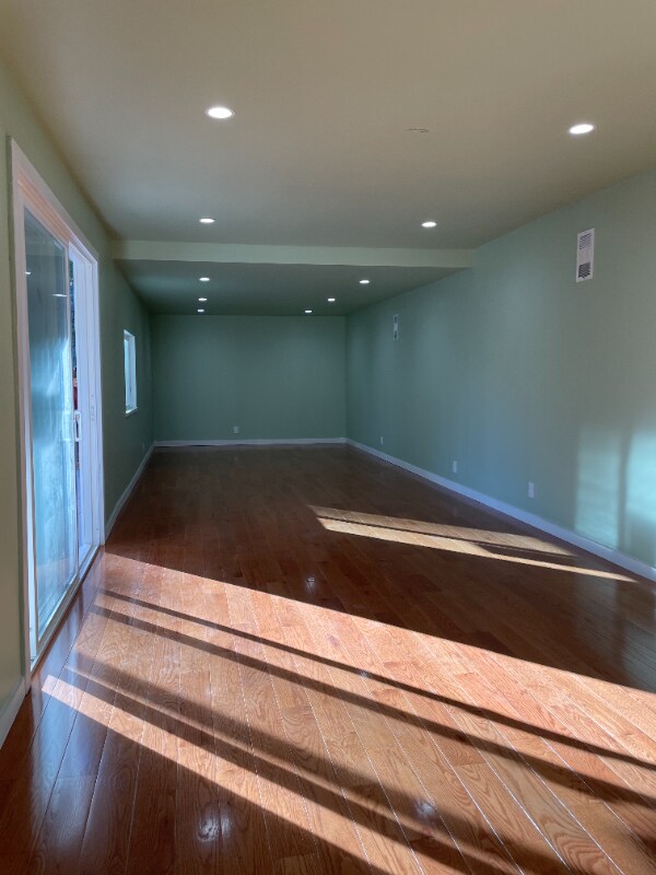 Building Photo - 4 Camino Del Cielo