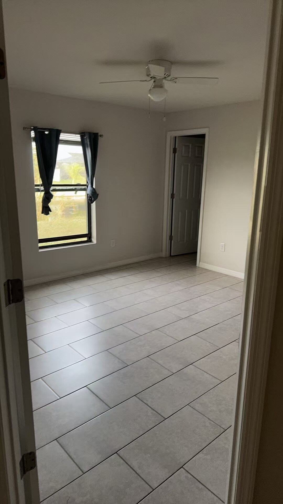 545 SE 4th Ter 545 SE 4th Ter - 545 Se 4th Ter Cape Coral Fl Building Photo 