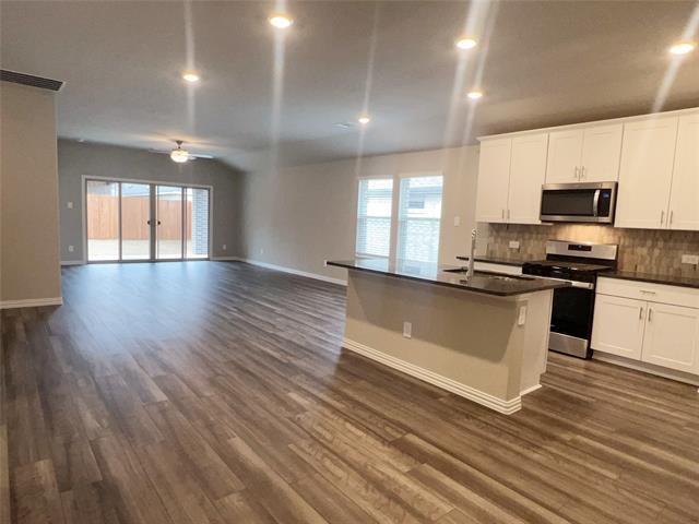 Building Photo - 1206 Corkwood Dr