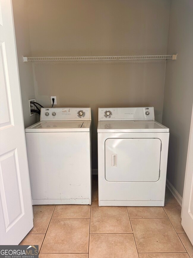 Building Photo - 1119 Booth Ct SW