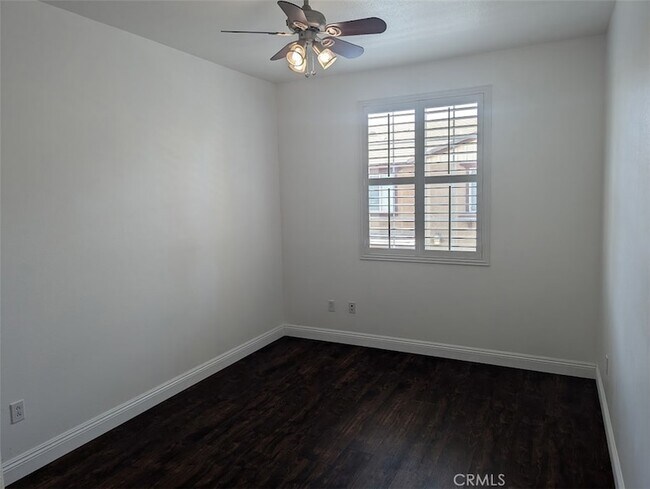 Building Photo - 28629 N Pietro Dr