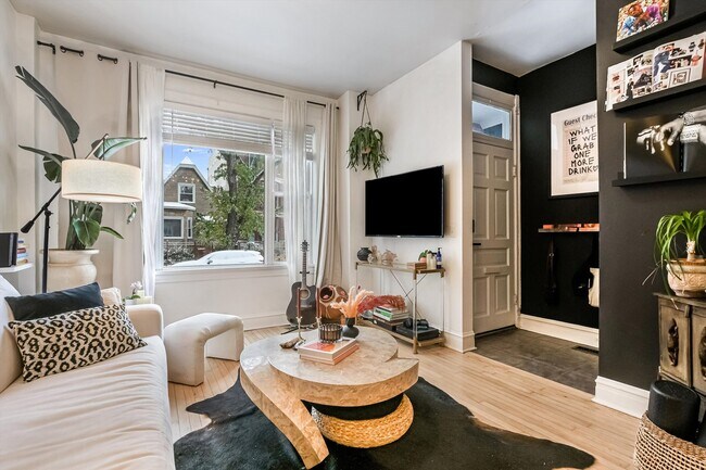 Building Photo - 1413 N Campbell Ave