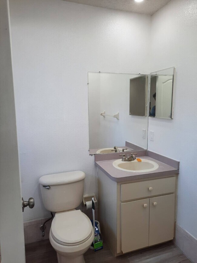 Primary Photo - 11239 Blythville Rd