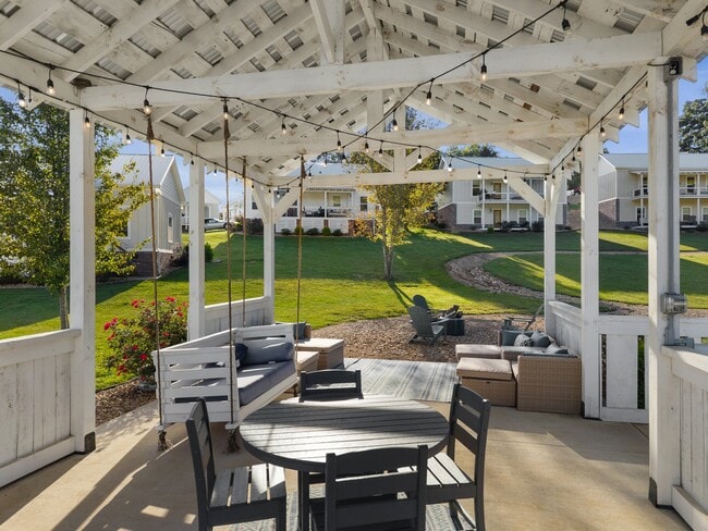 Building Photo - 144 Auttie Cir