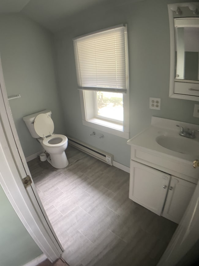 Building Photo - 4744 O Dr S