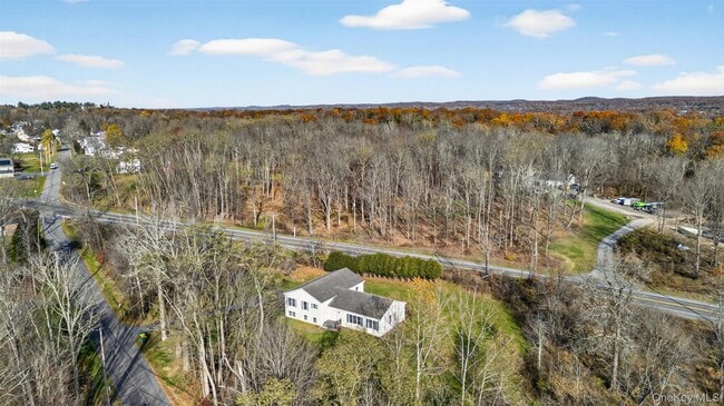 Building Photo - 98 Black Creek Rd