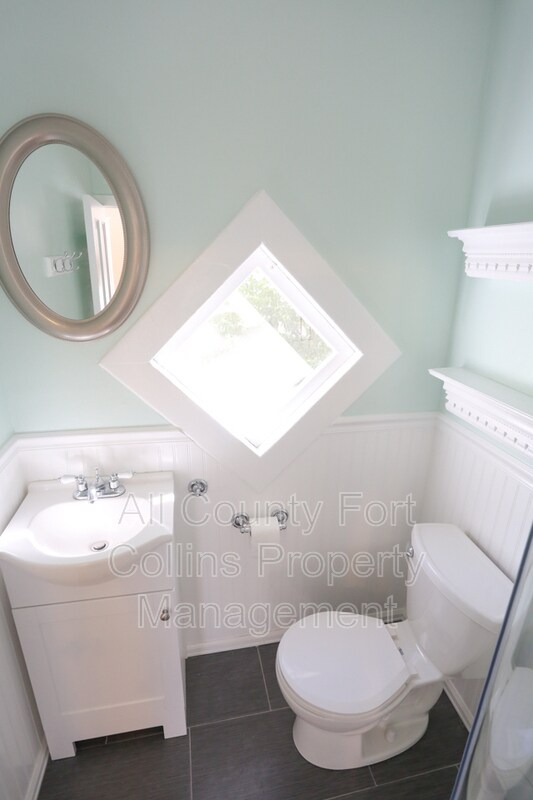 Building Photo - 721 Remington St