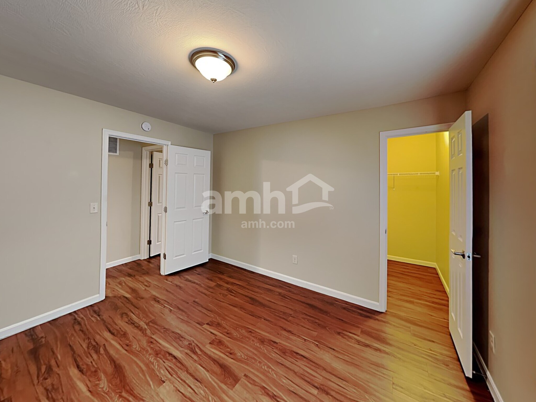 Building Photo - 1231 Candora St