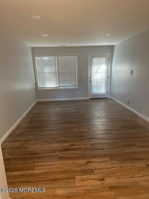 Building Photo - 15 White Oak Ct