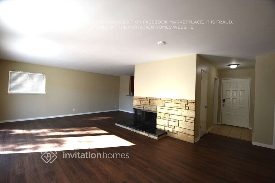 Building Photo - 16308 Bermuda St