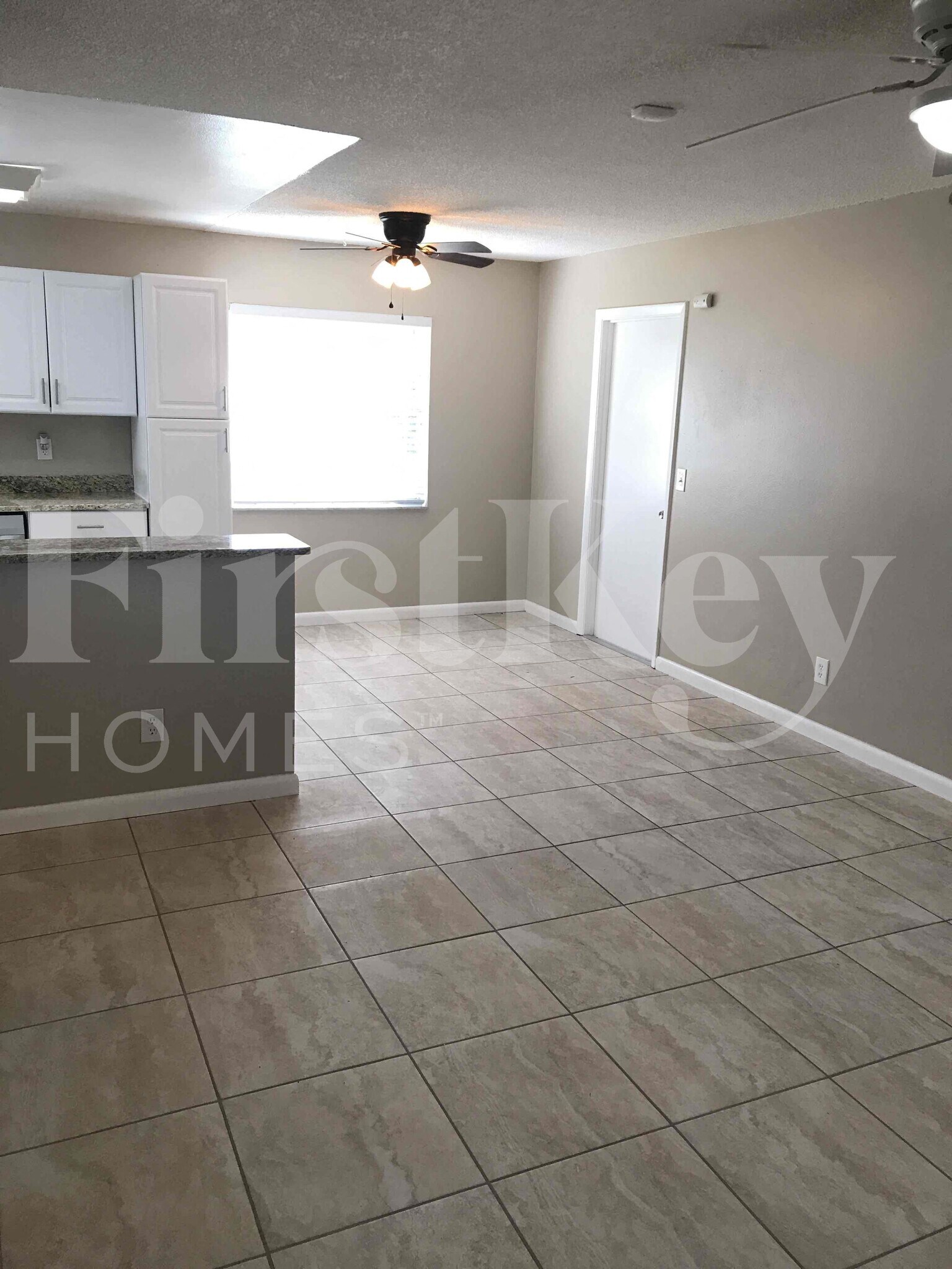 Building Photo - 660 Flagler Dr