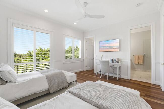 Building Photo - 921 Osceola Dr