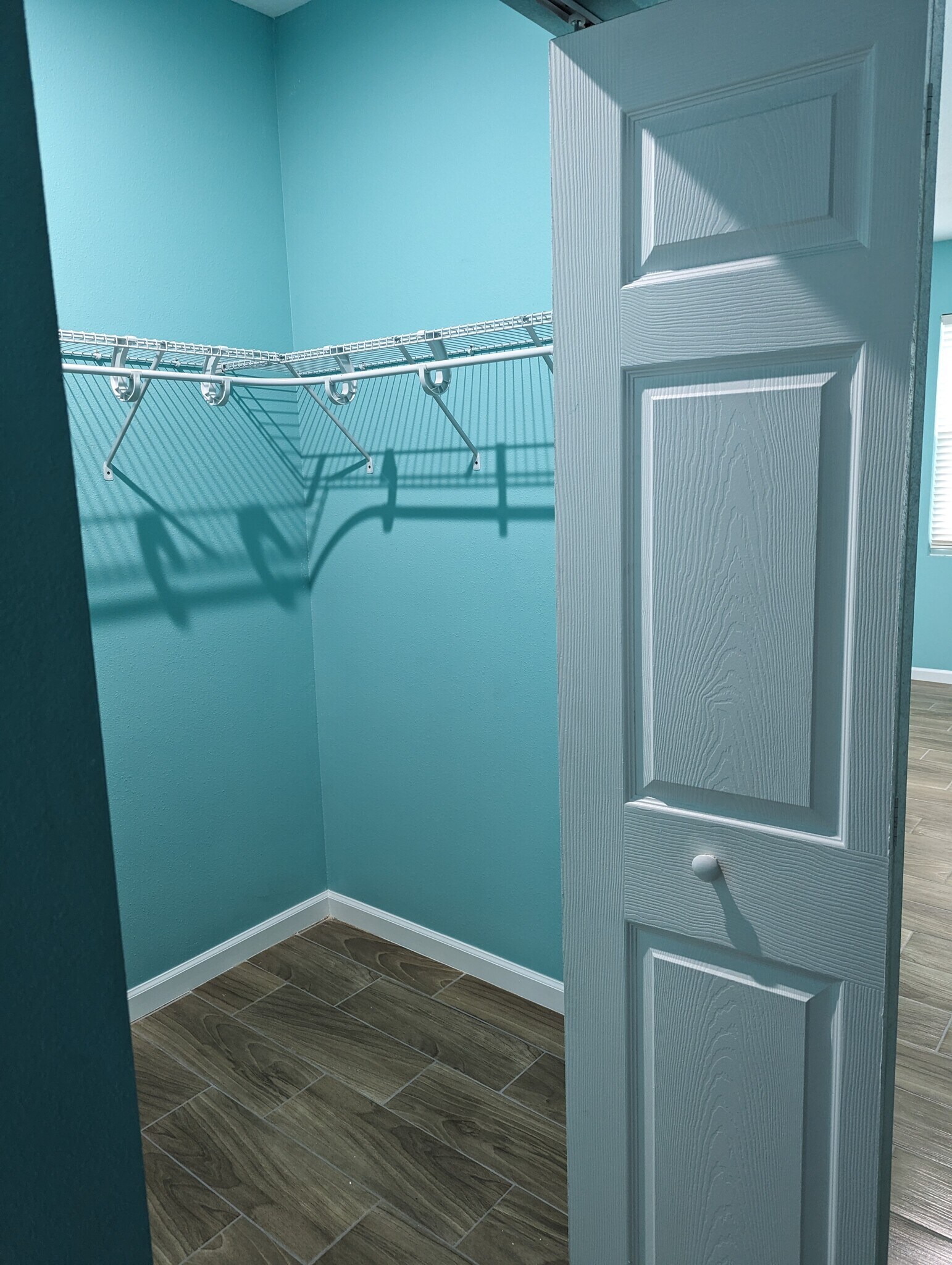 Building Photo - 2010 Seminole Blvd S