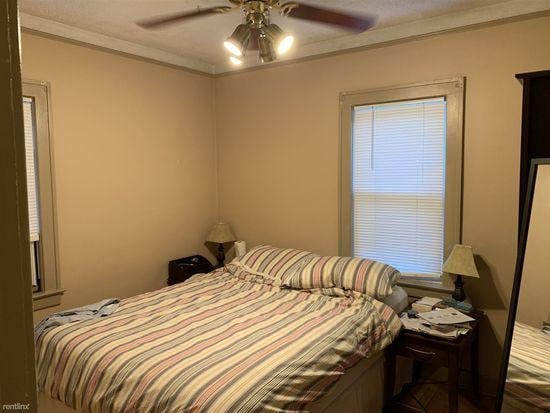 Building Photo - 353 W Webster St