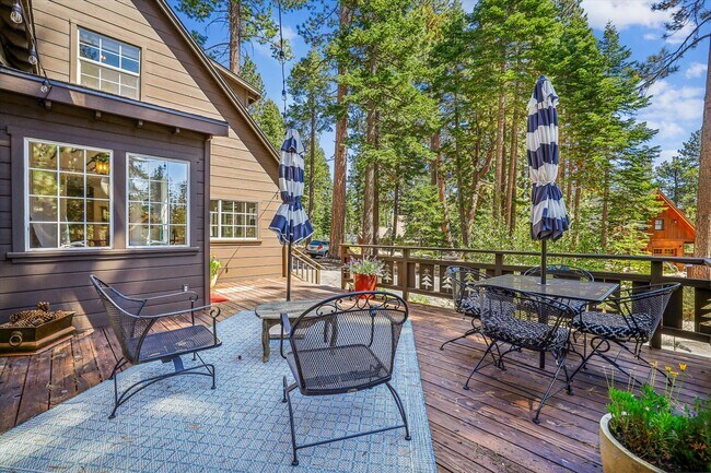 Building Photo - Carnelian Bay 3 Bedroom Ski Lease