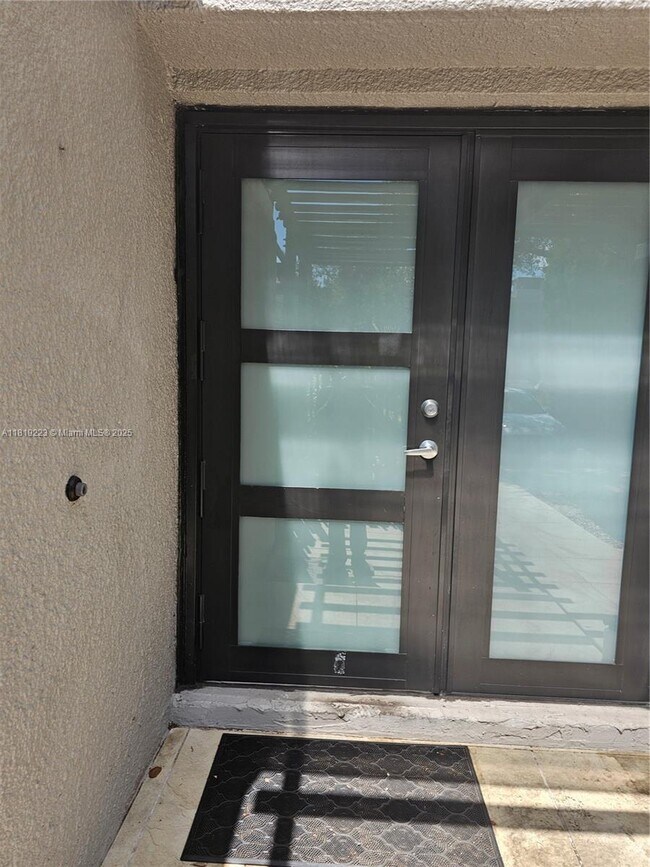 Building Photo - 1470 NW 113th Ave