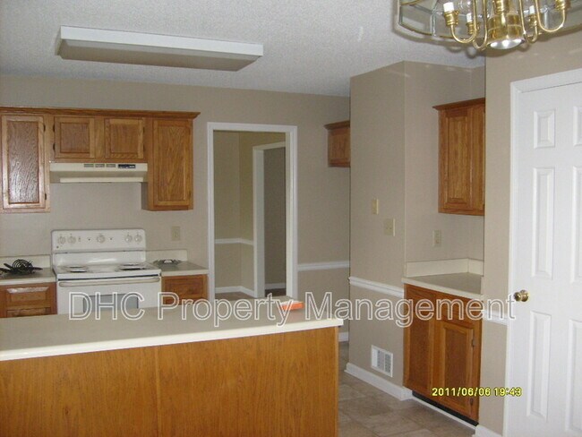 Building Photo - 3142 Ashbury Ln